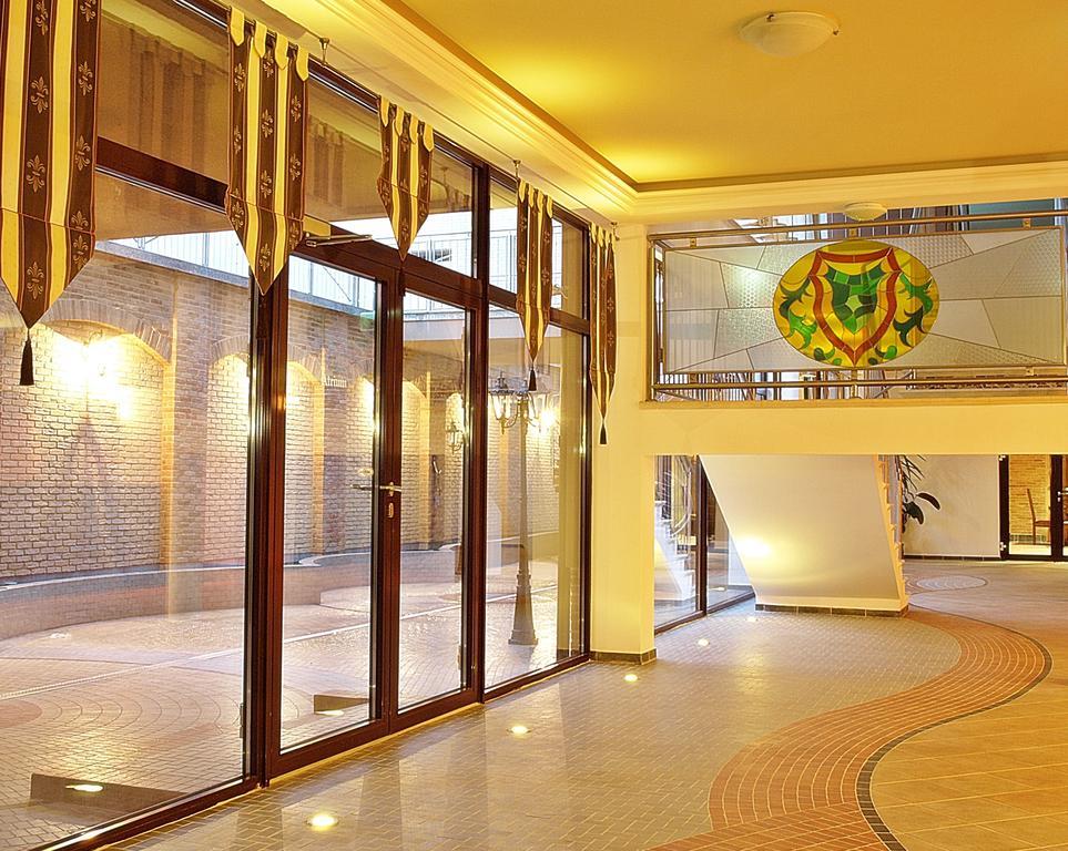 Hotel Fajkier Kroczyce Exterior foto